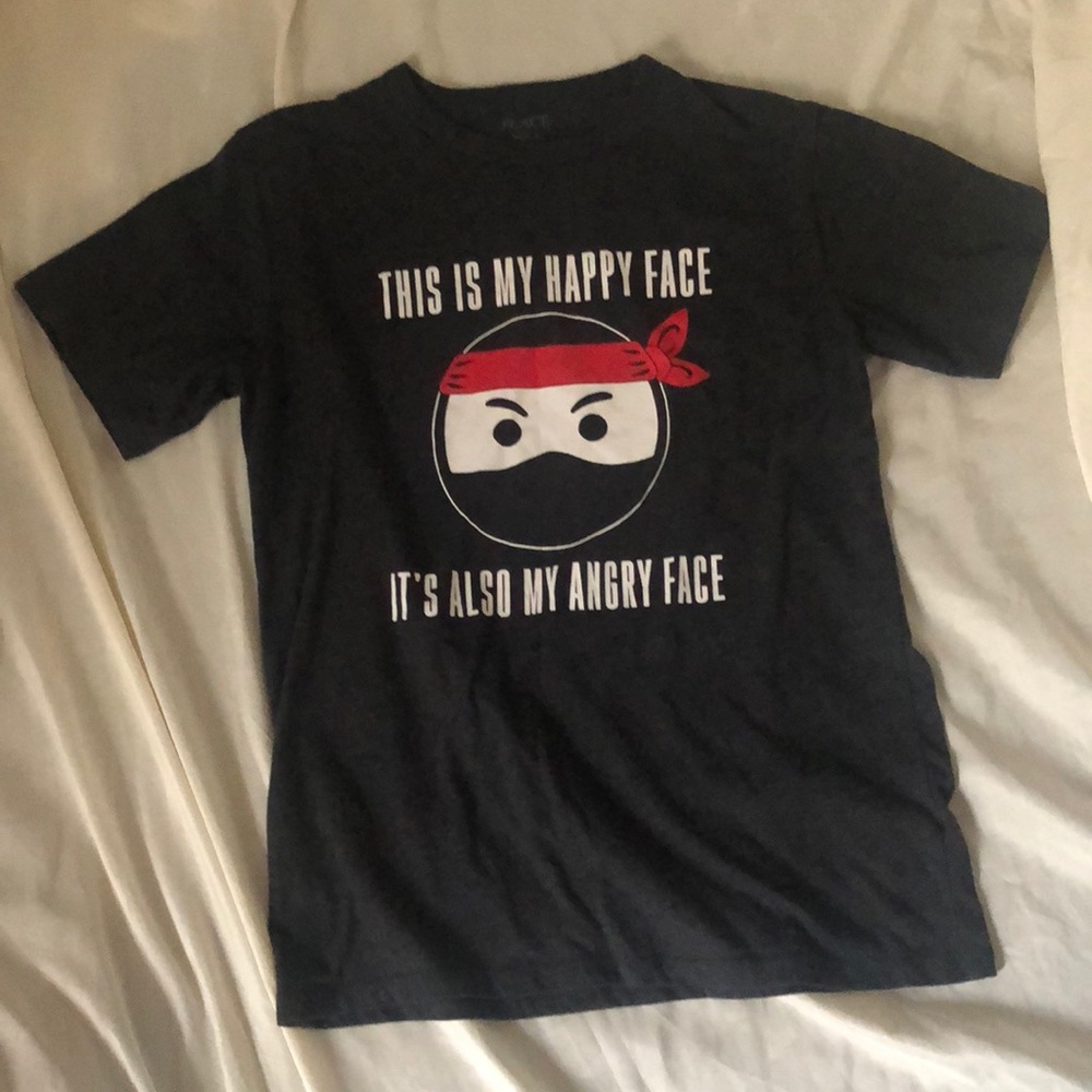 Grey kids graphic tee